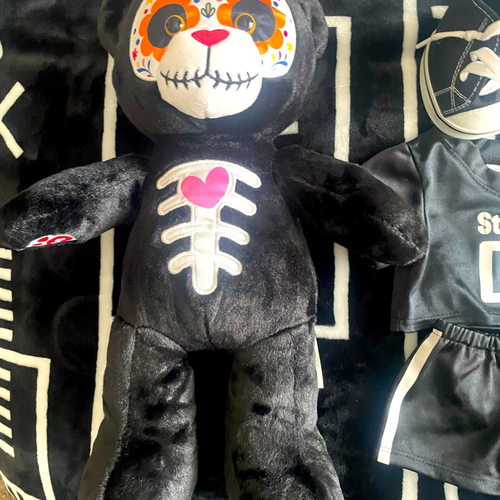 New Coco Disney Build a bear black with outfit and authentic certificate